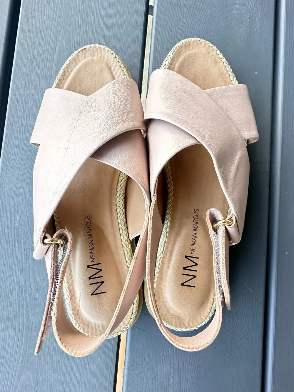 NM by Neiman Marcus Blush Leather Crisscross Slingback Sandals size 8